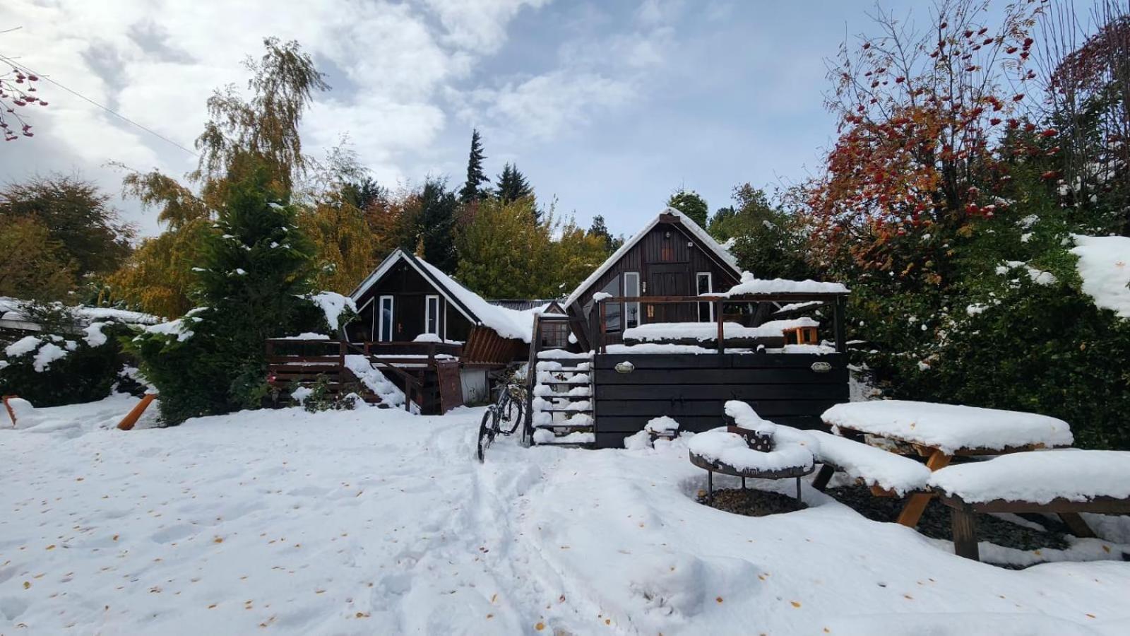 סן קרלוס דה ברילוצ'ה Alaska Patagonia Hostel מראה חיצוני תמונה