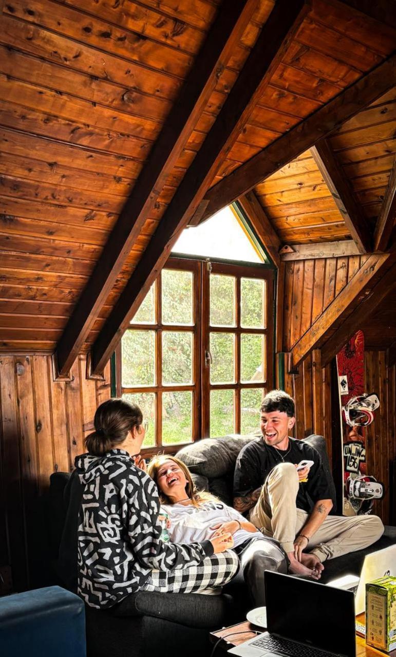 סן קרלוס דה ברילוצ'ה Alaska Patagonia Hostel מראה חיצוני תמונה