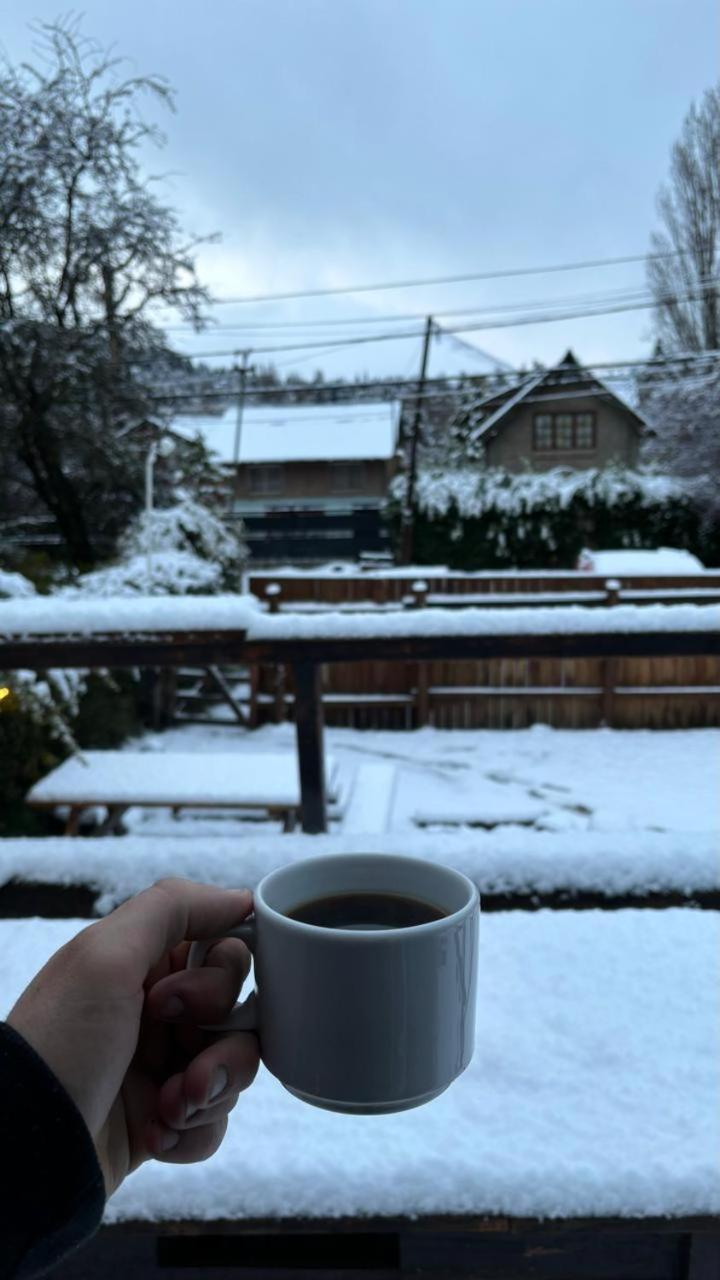 סן קרלוס דה ברילוצ'ה Alaska Patagonia Hostel מראה חיצוני תמונה