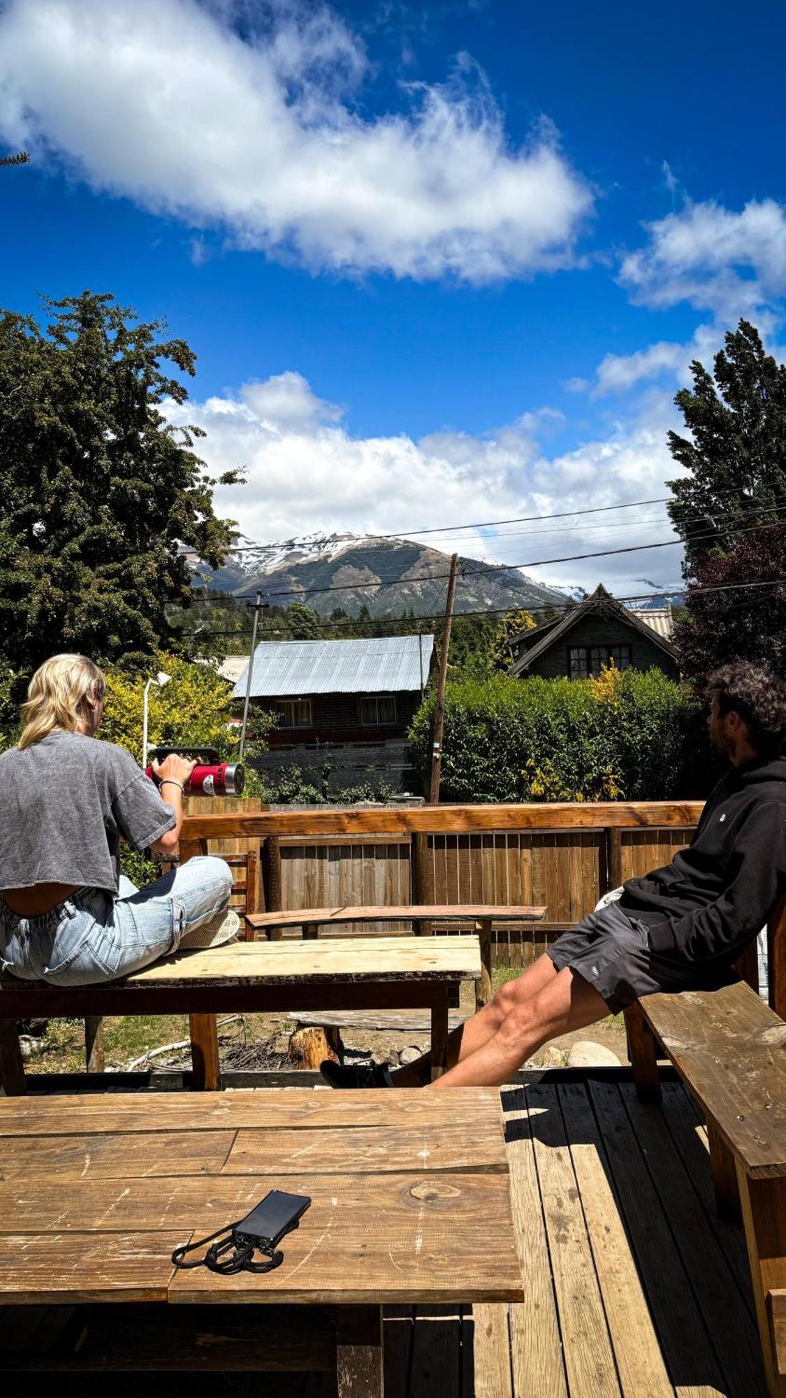 סן קרלוס דה ברילוצ'ה Alaska Patagonia Hostel מראה חיצוני תמונה